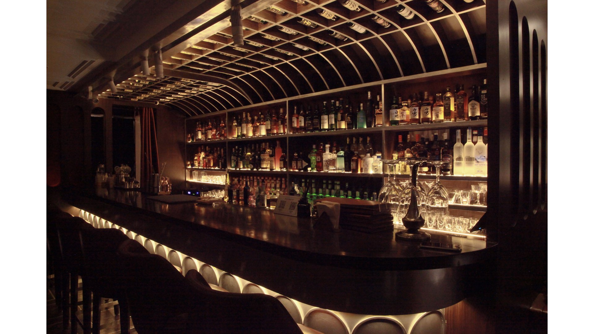 Knight Mini Bar 魔术酒吧 KNIGHT BAR – GBspace