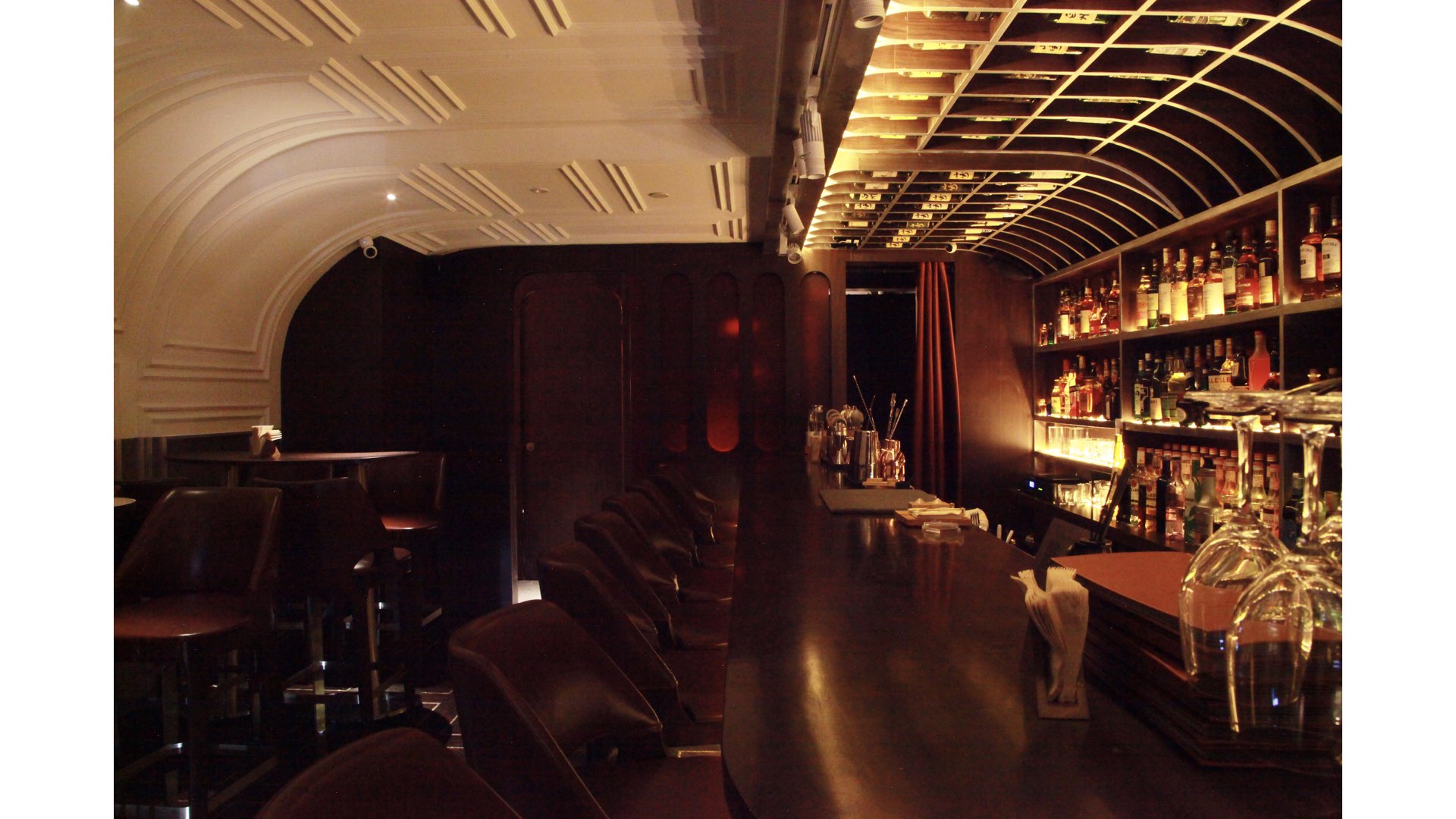 Knight Mini Bar 魔术酒吧 KNIGHT BAR – GBspace