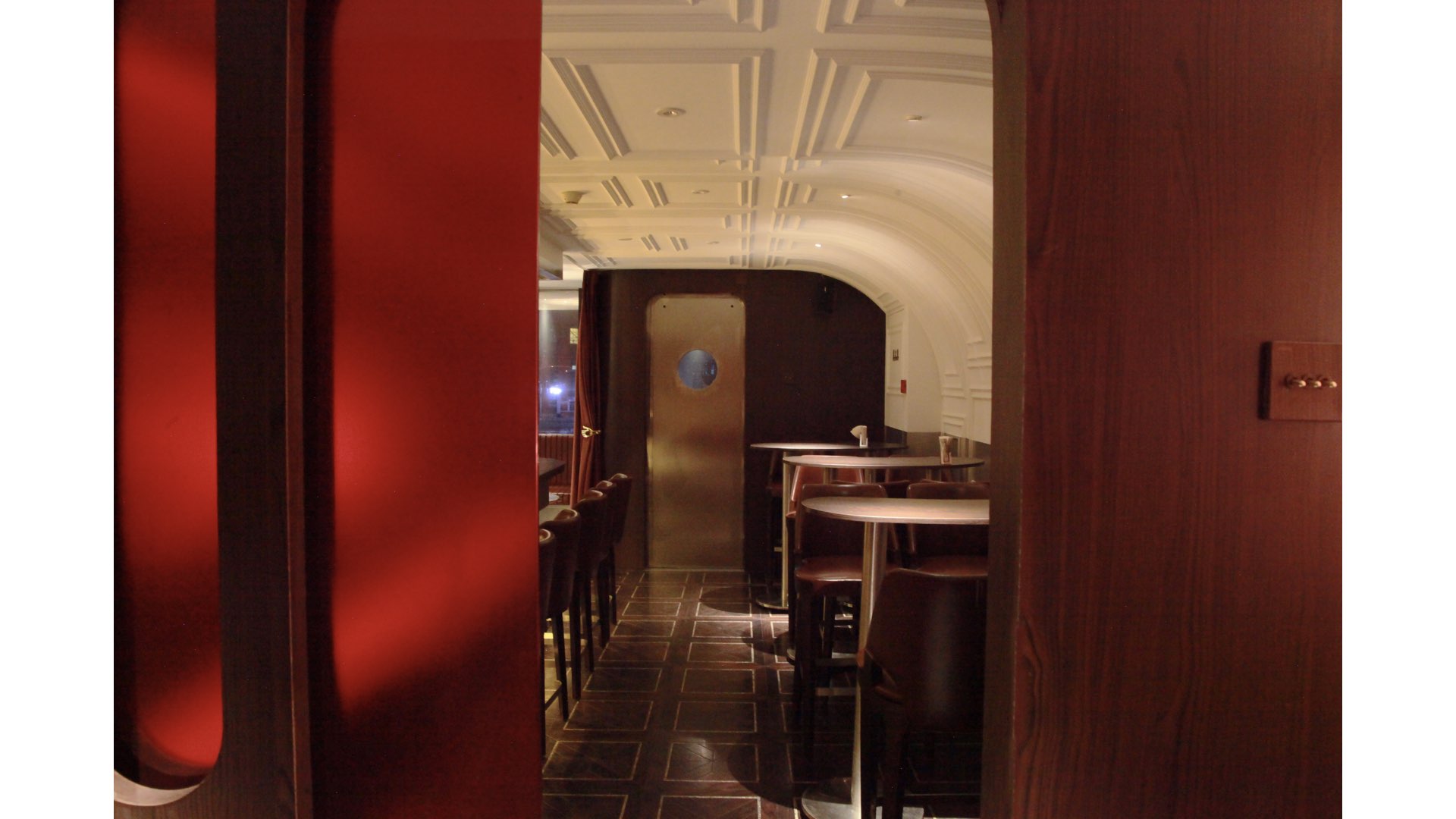 Knight Mini Bar 魔术酒吧 KNIGHT BAR – GBspace